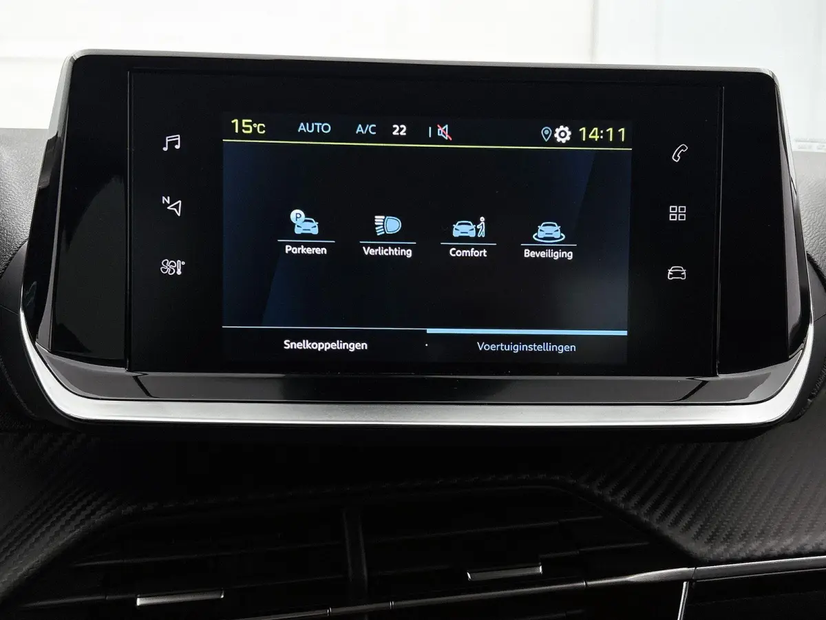 136pk EV Allure Pack 50 kWh Automaat | Achteruitrijcamera | Climate Control | Cruise Control | Parkeersensoren | Stoelverwarming | Stof/kunstleder | Keyless | Apple Carplay / Android Auto | 