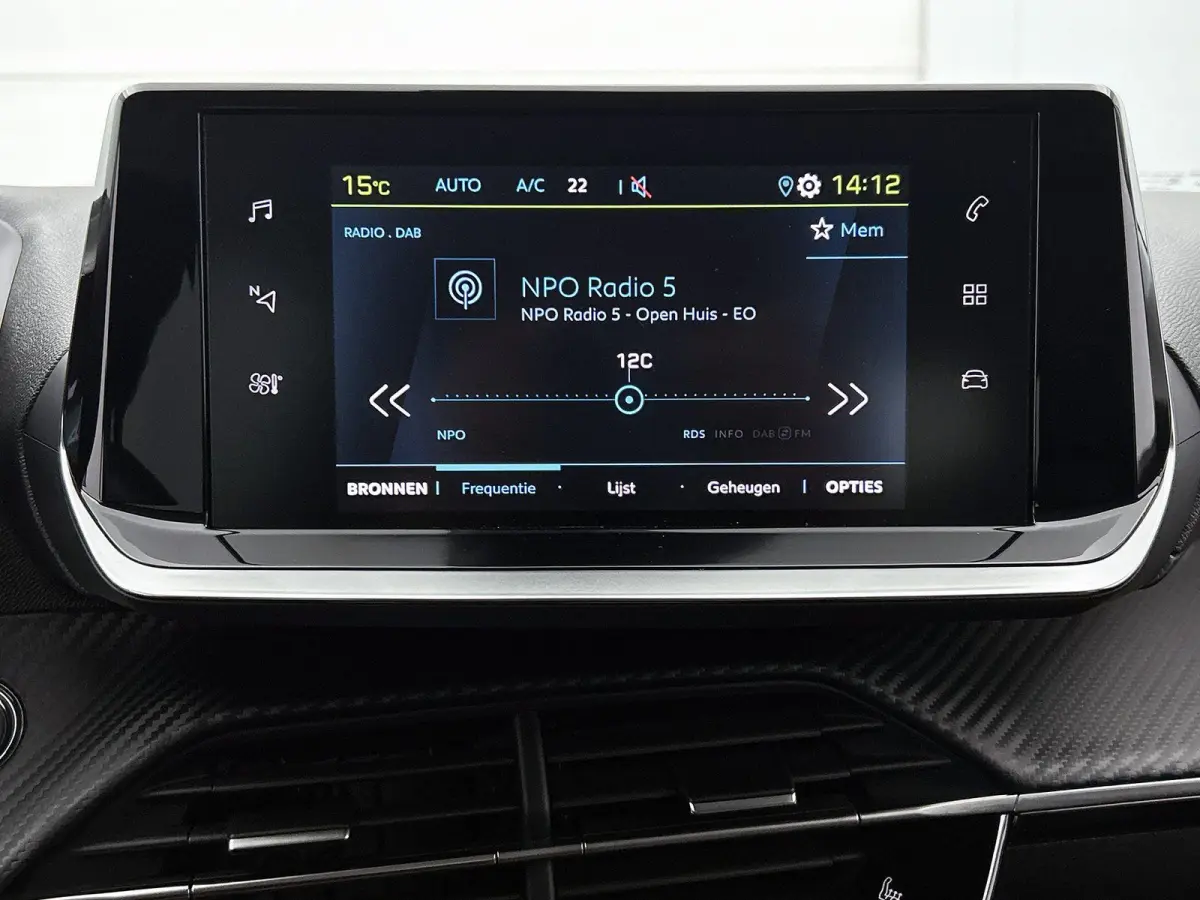 136pk EV Allure Pack 50 kWh Automaat | Achteruitrijcamera | Climate Control | Cruise Control | Parkeersensoren | Stoelverwarming | Stof/kunstleder | Keyless | Apple Carplay / Android Auto | 