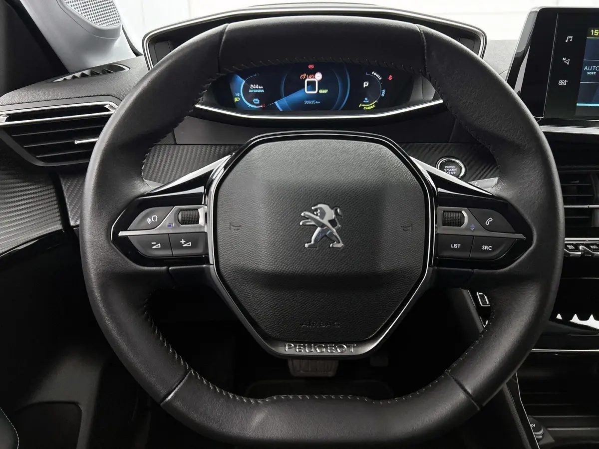 136pk EV Allure Pack 50 kWh Automaat | Achteruitrijcamera | Climate Control | Cruise Control | Parkeersensoren | Stoelverwarming | Stof/kunstleder | Keyless | Apple Carplay / Android Auto | 