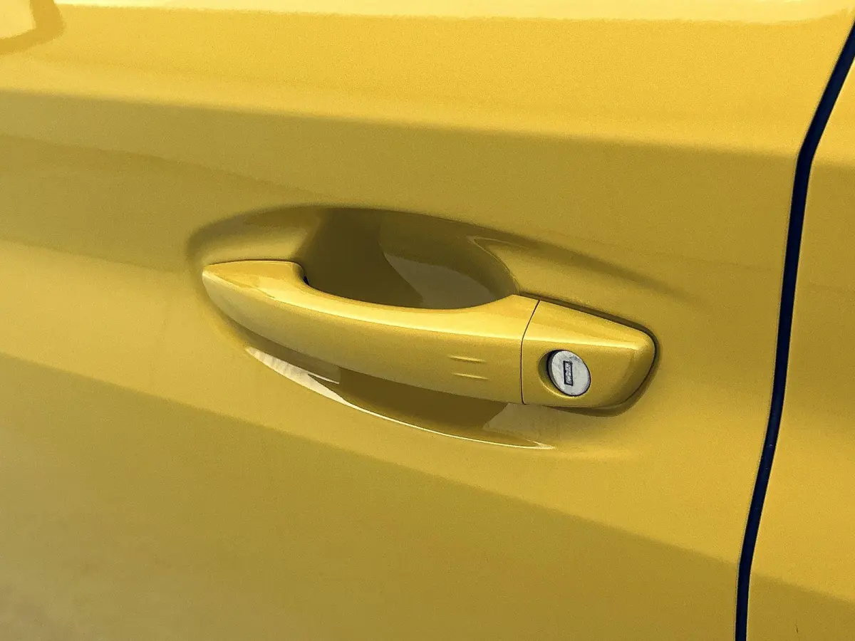 1.2 130pk GT-Line Automaat | Glazendak | Navigatie | Adaptieve Cruise Control | Climate Control | Achteruitrijcamera | 17"LMV | LED | Apple Carplay/Android Auto |