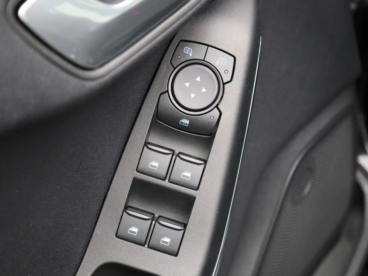 1.0 EcoBoost Titanium | WORDT VERWACHT |