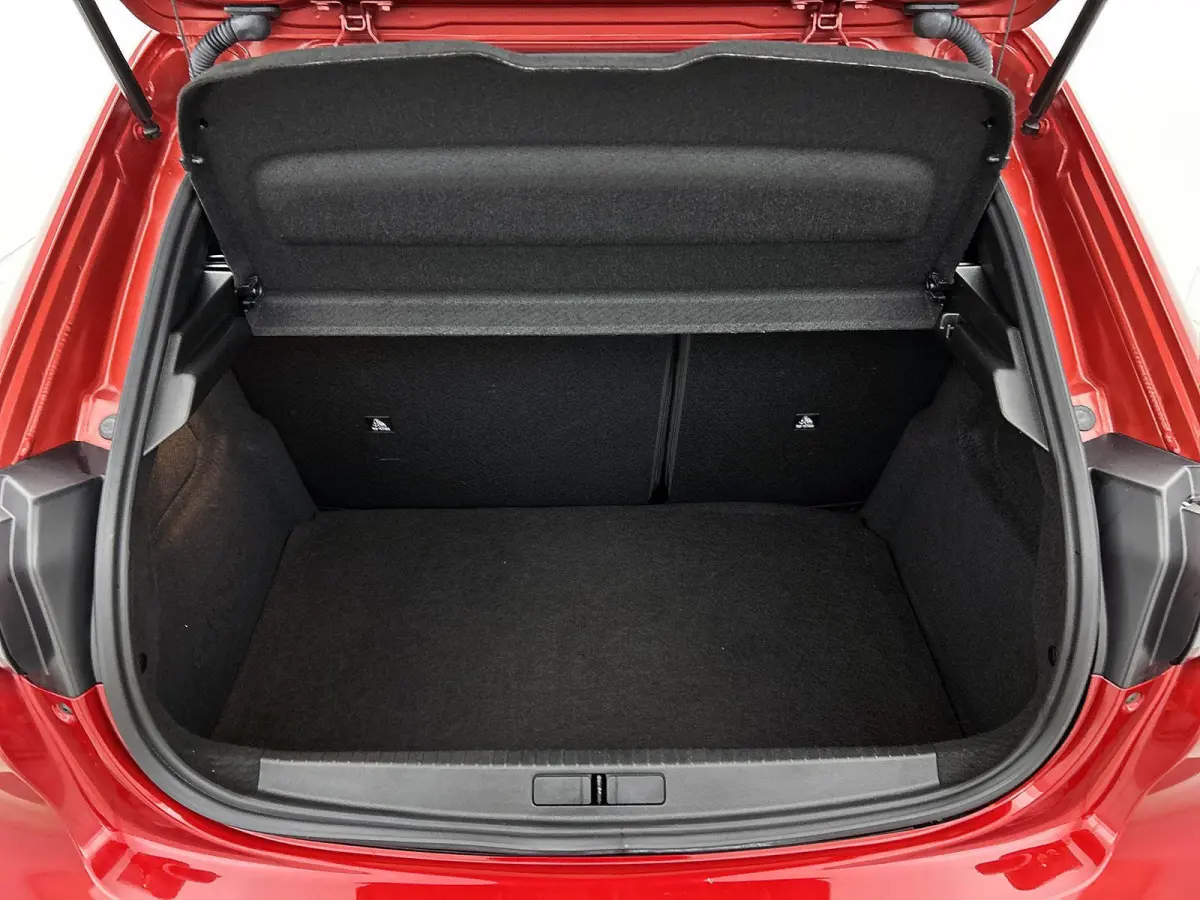1.2 Hybrid 110pk Allure Automaat | Navigatie | Camera | Cruise Control | 16"LMV | Apple Carplay/Android Auto | Parkeersensoren |