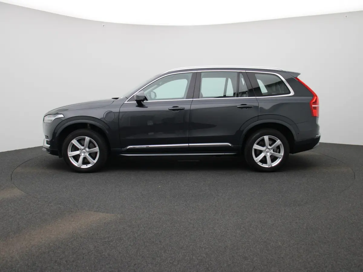 2.0 T8 4WD Geartronic Momentum Pro 7-ZITTER | WORDT VERWACHT |