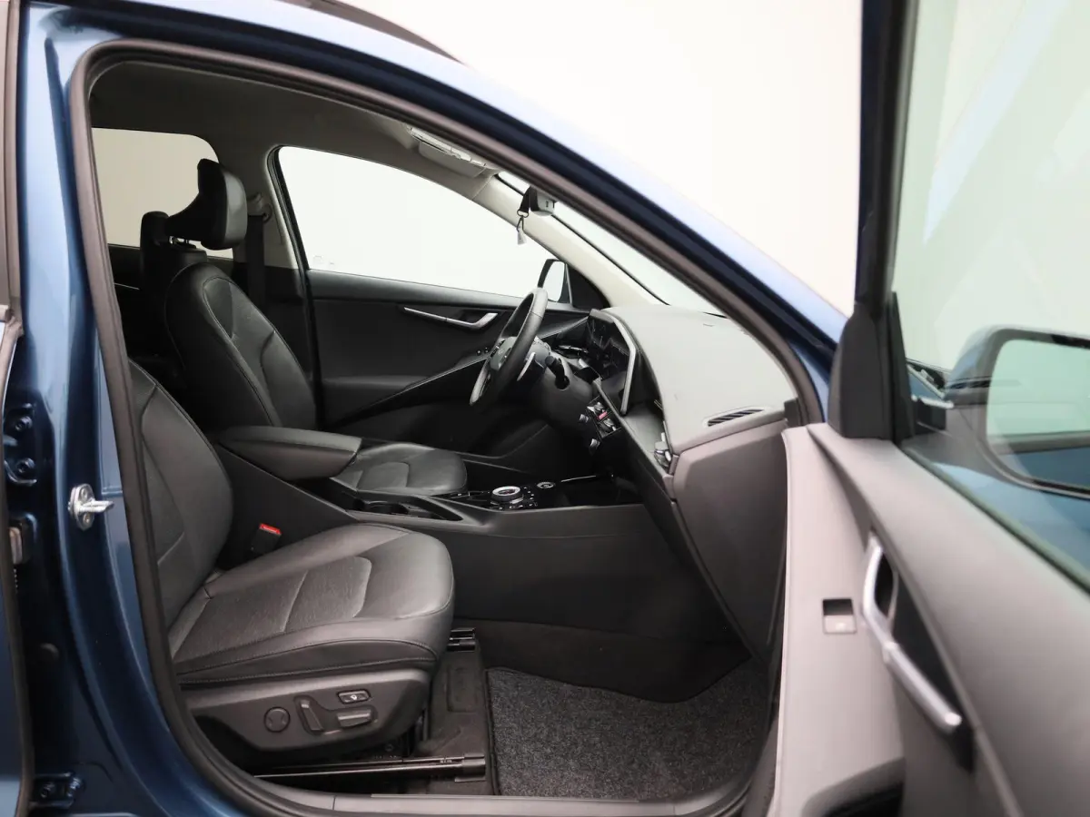 1.6 GDi PHEV Launch Edition | Automaat | Apple Carplay / Android Auto | Parkeer sensoren | Leder | Trekhaak | Stoel verwarming/koeling | Stuur verwarming | Adaptive cruise control | Climate 