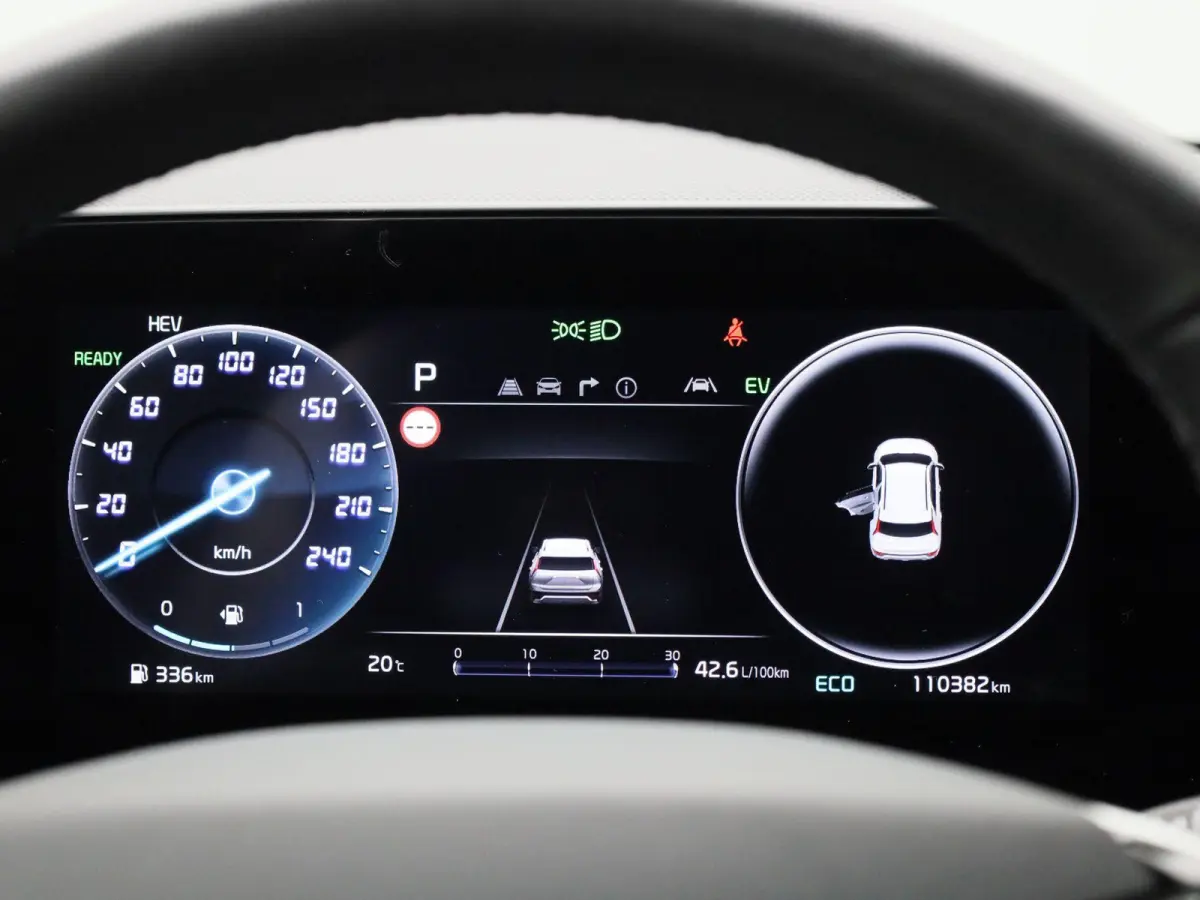 1.6 GDi PHEV Launch Edition | Automaat | Apple Carplay / Android Auto | Parkeer sensoren | Leder | Trekhaak | Stoel verwarming/koeling | Stuur verwarming | Adaptive cruise control | Climate 