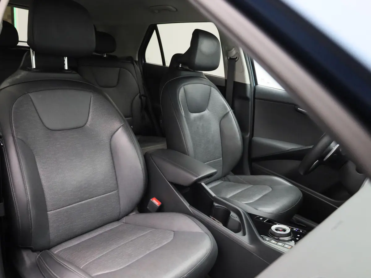 1.6 GDi PHEV Launch Edition | Automaat | Apple Carplay / Android Auto | Parkeer sensoren | Leder | Trekhaak | Stoel verwarming/koeling | Stuur verwarming | Adaptive cruise control | Climate 