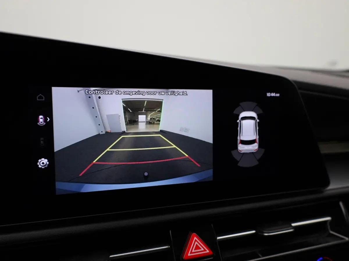 1.6 GDi PHEV Launch Edition | Automaat | Apple Carplay / Android Auto | Parkeer sensoren | Leder | Trekhaak | Stoel verwarming/koeling | Stuur verwarming | Adaptive cruise control | Climate 