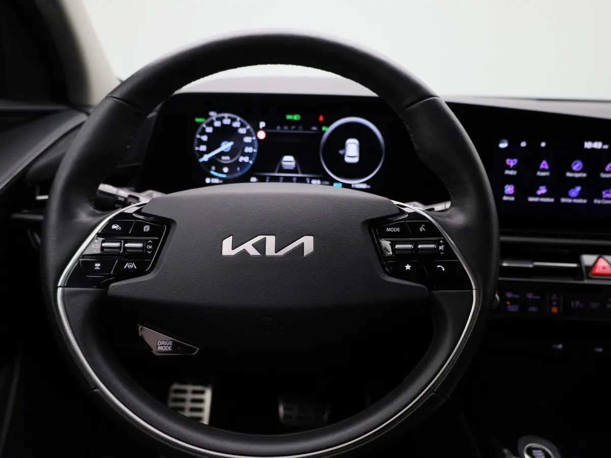 1.6 GDi PHEV Launch Edition | Automaat | Apple Carplay / Android Auto | Parkeer sensoren | Leder | Trekhaak | Stoel verwarming/koeling | Stuur verwarming | Adaptive cruise control | Climate 