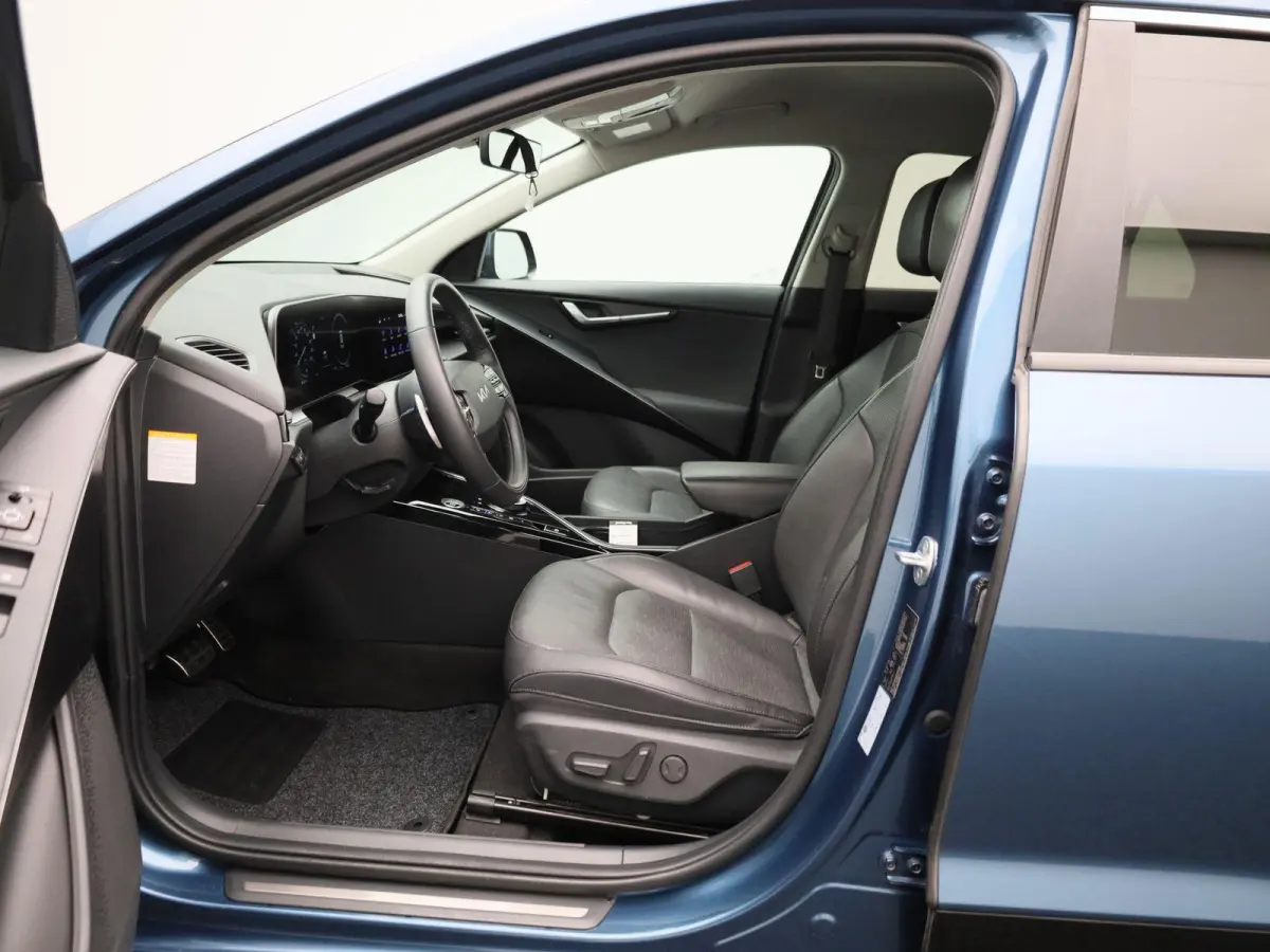 1.6 GDi PHEV Launch Edition | Automaat | Apple Carplay / Android Auto | Parkeer sensoren | Leder | Trekhaak | Stoel verwarming/koeling | Stuur verwarming | Adaptive cruise control | Climate 