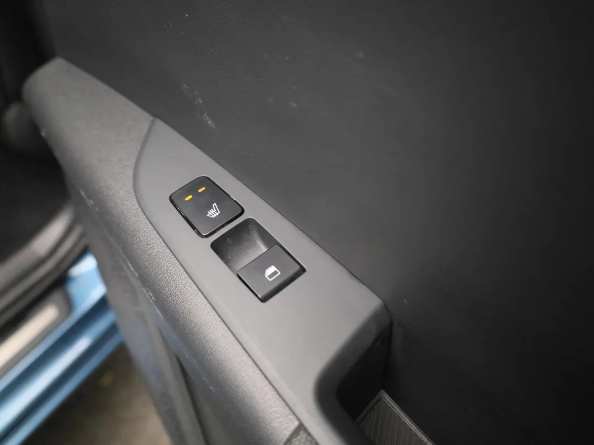 1.6 GDi PHEV Launch Edition | Automaat | Apple Carplay / Android Auto | Parkeer sensoren | Leder | Trekhaak | Stoel verwarming/koeling | Stuur verwarming | Adaptive cruise control | Climate 