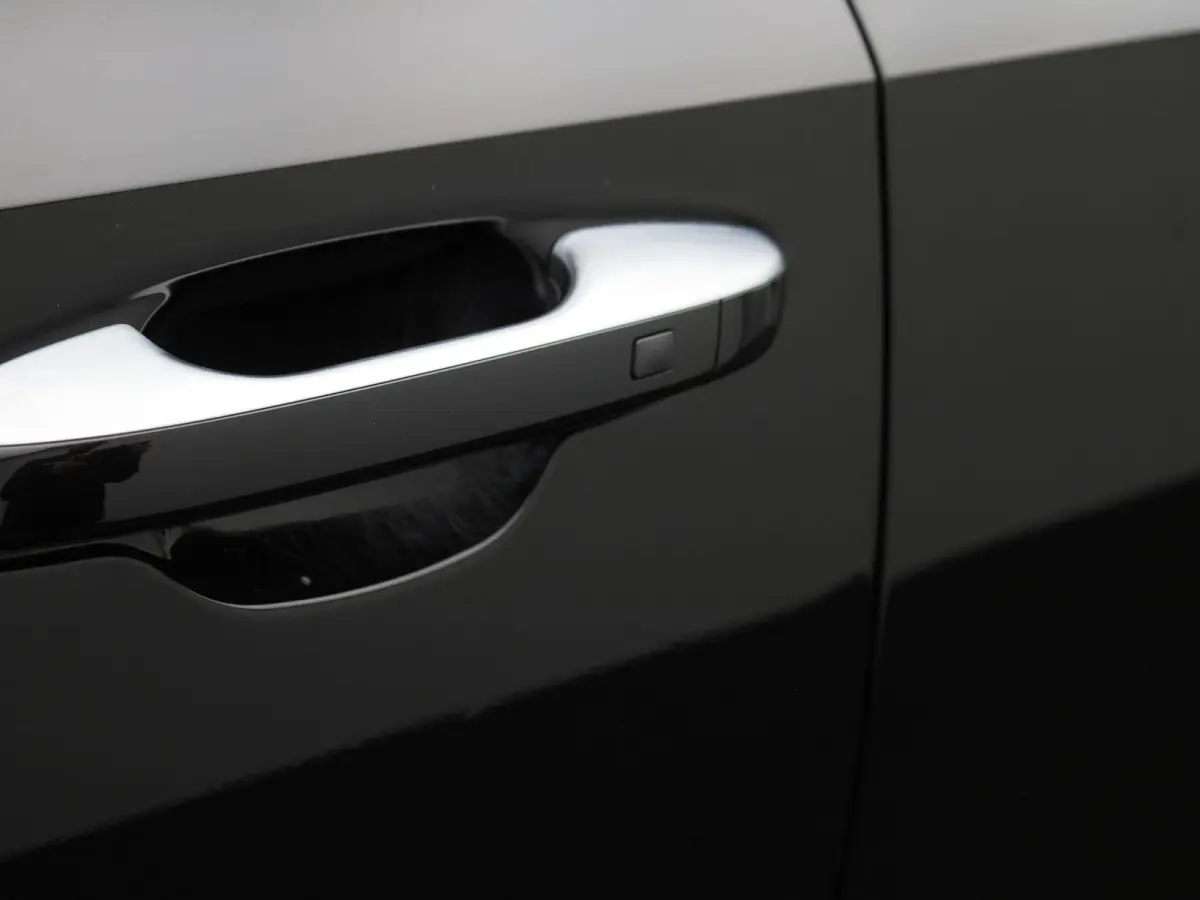 Pulse 1.6 PHEV 4WD AT | 7-ZITTER | TREKHAAK | LEDER | STOELVERWARMING | STOELKOELING | ELEKTRISCHE STOELEN | ELEKTRISCHE ACHTERKLEP | ACHTERUITRIJCAMERA |