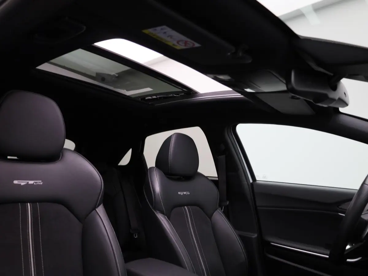 1.5 T-GDi GT-Line | Panoramadak | Navigatie | Half leder | Apple Carplay / Android Auto | Climate Control | Camera | Elec. Achterklep | Stoel- Stuurverwarming | DAB | Cruise Control | LMV |
