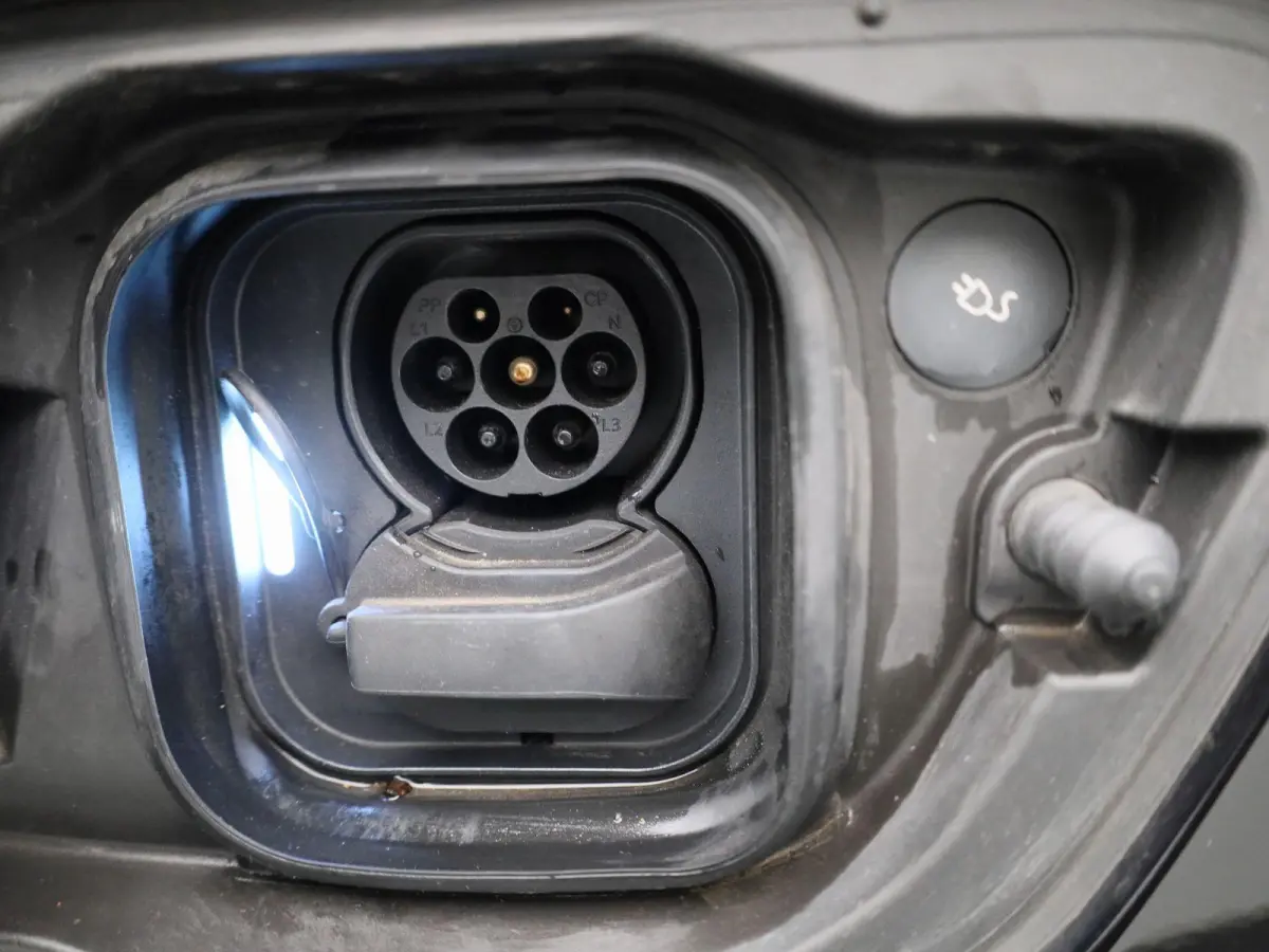 Core | Automaat | Apple Carplay / Android Auto | Virtual Cockpit | Achteruitrijcamera | Climate Control | Cruise Control | Bluetooth | Lichtmetalen Velgen |