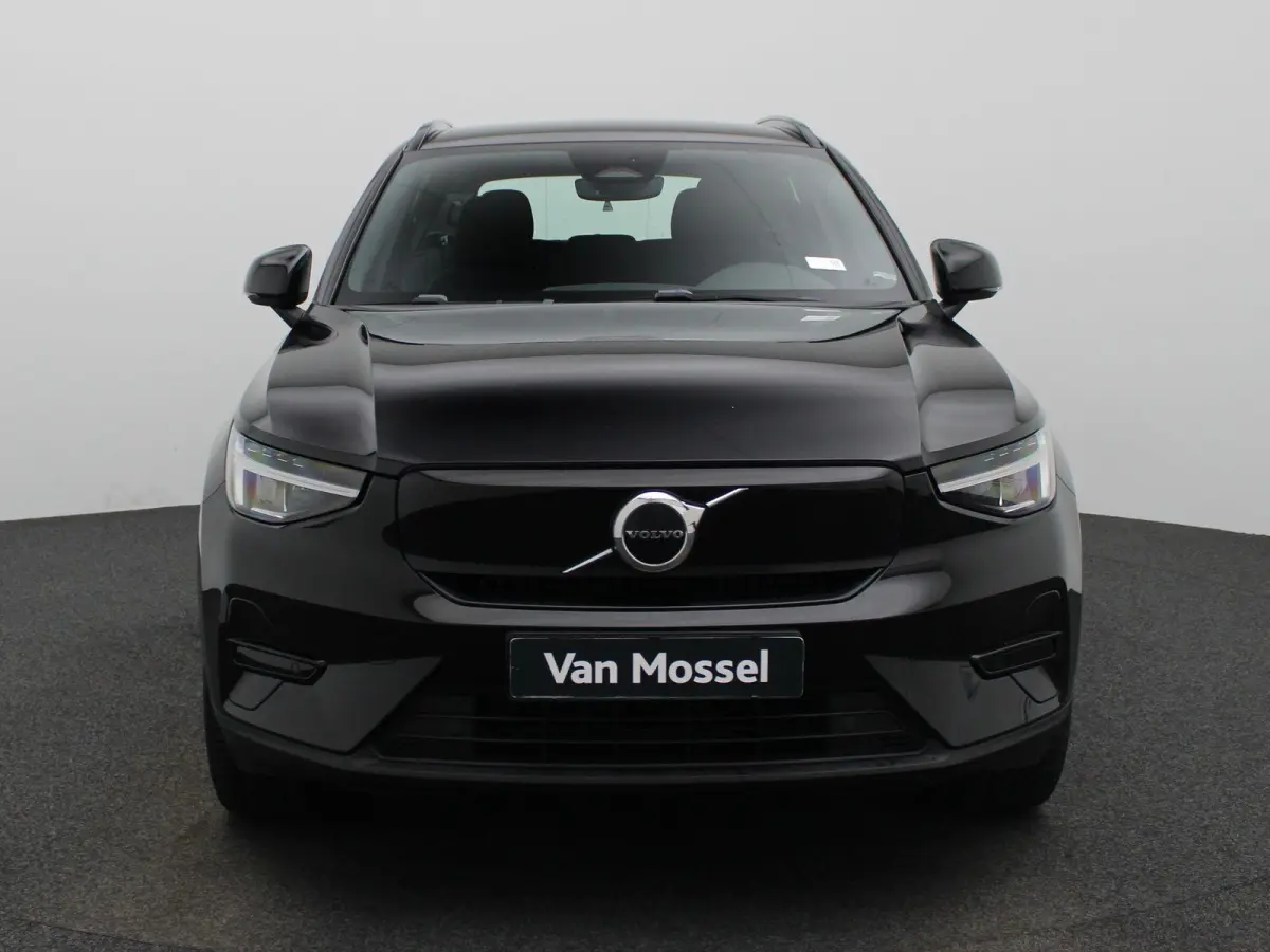Core | Automaat | Apple Carplay / Android Auto | Virtual Cockpit | Achteruitrijcamera | Climate Control | Cruise Control | Bluetooth | Lichtmetalen Velgen |