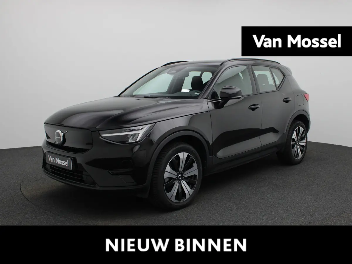 Core | Automaat | Apple Carplay / Android Auto | Virtual Cockpit | Achteruitrijcamera | Climate Control | Cruise Control | Bluetooth | Lichtmetalen Velgen |