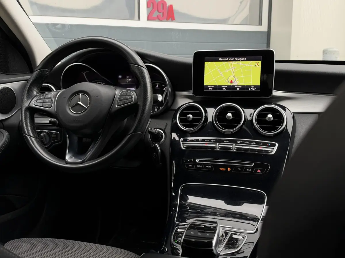 220 CDI Prestige Automaat | Camera | Navigatie | Cruise | Climate | LED | Sensoren | Stoelverwarming