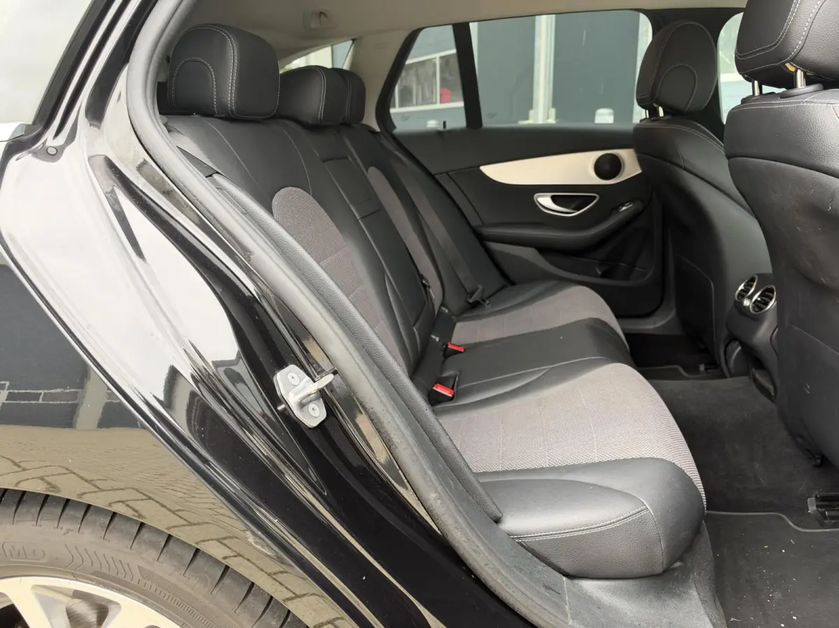 220 CDI Prestige Automaat | Camera | Navigatie | Cruise | Climate | LED | Sensoren | Stoelverwarming
