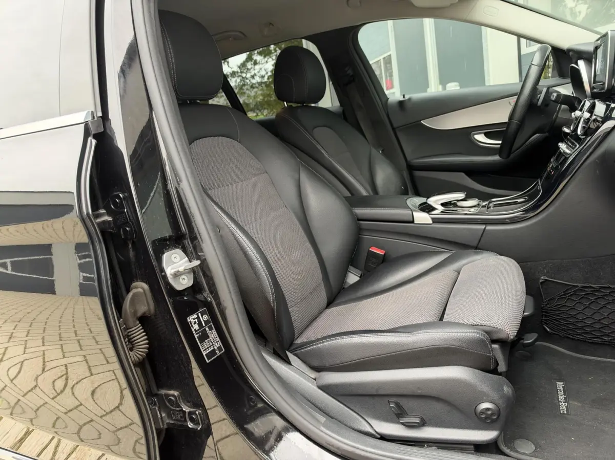 220 CDI Prestige Automaat | Camera | Navigatie | Cruise | Climate | LED | Sensoren | Stoelverwarming