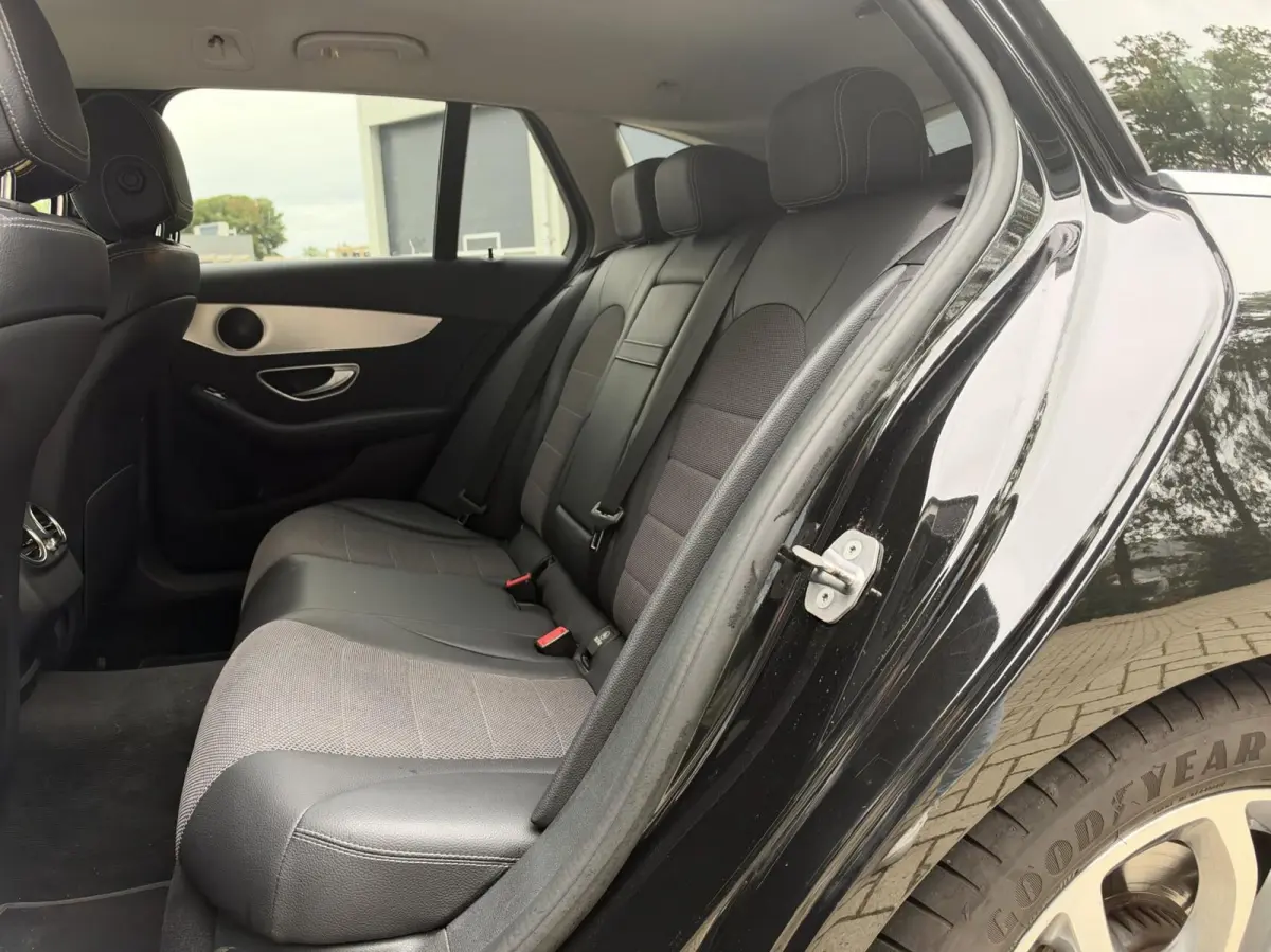 220 CDI Prestige Automaat | Camera | Navigatie | Cruise | Climate | LED | Sensoren | Stoelverwarming