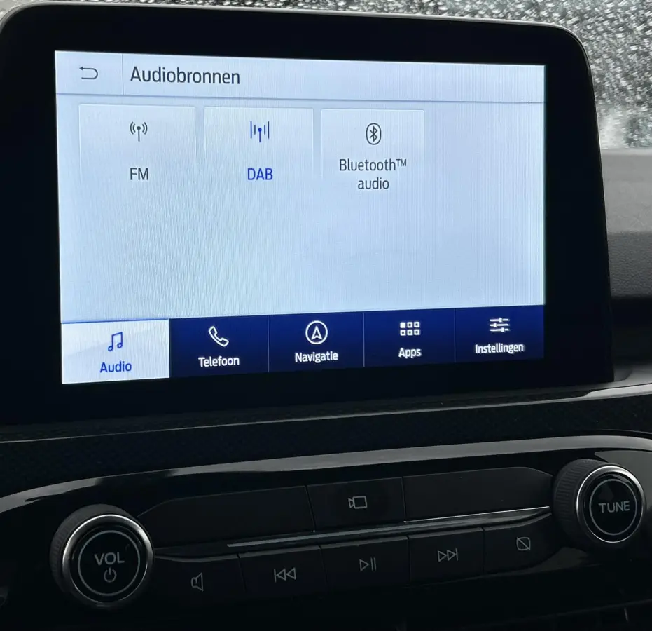 2.5 PHEV ST-Line 225PK | AUTOMAAT | 1e Eigenaar! | NL AUTO | NAP | 19 Inch | Afneembare Trekhaak | 1500KG Trekgewicht | Camera Voor en Achter | Dodehoekdetectie | Digital Cockpit | Keyless |