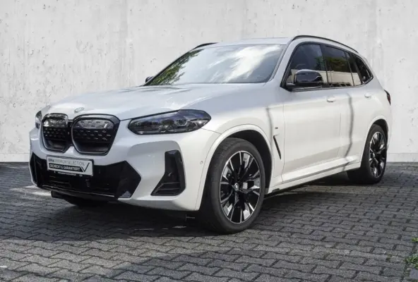 M-SPORT 80 kWh (210kW/286pk) ** LED, LEDER, PANO, TREKH, VERW. STUUR, 20-inch LMV ** 1e EIG - UNFALLFREI ** ** INFORMEER OOK NAAR ONZE AANTREKKELIJKE FINANCIAL-LEASE TARIEVEN **