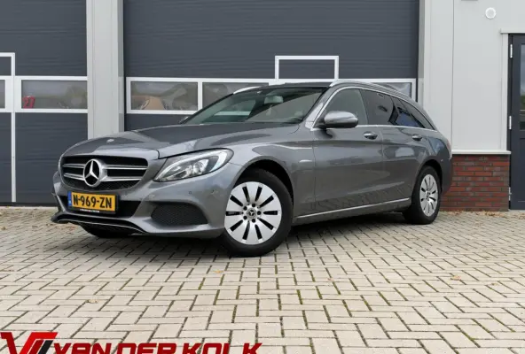 180 CDI Premium Plus | Leder | Xenon | Navigatie | Trekhaak | Cruise | Climate | Stoelverwarming