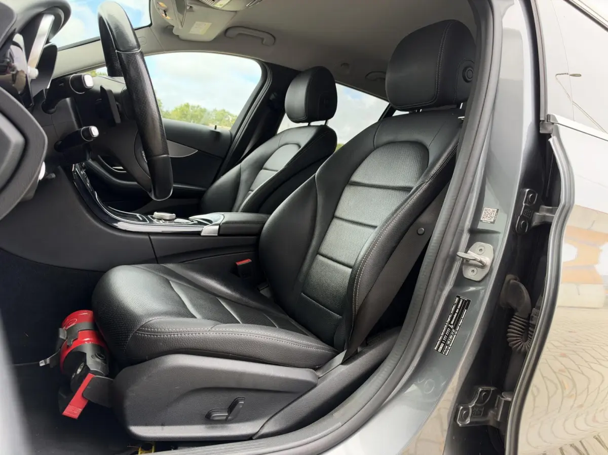 180 CDI Premium Plus | Leder | Xenon | Navigatie | Trekhaak | Cruise | Climate | Stoelverwarming