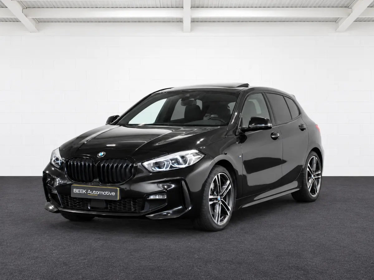 118i | M Sport | Panoramadak | Apple CarPlay |