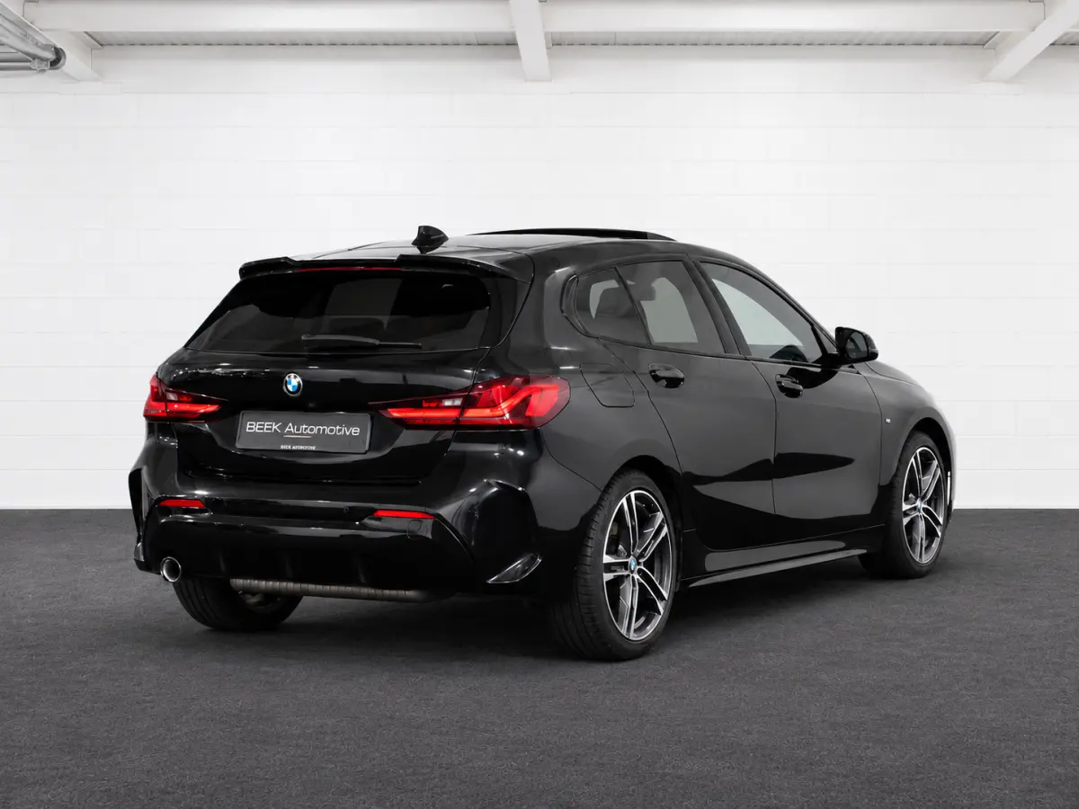 118i | M Sport | Panoramadak | Apple CarPlay |
