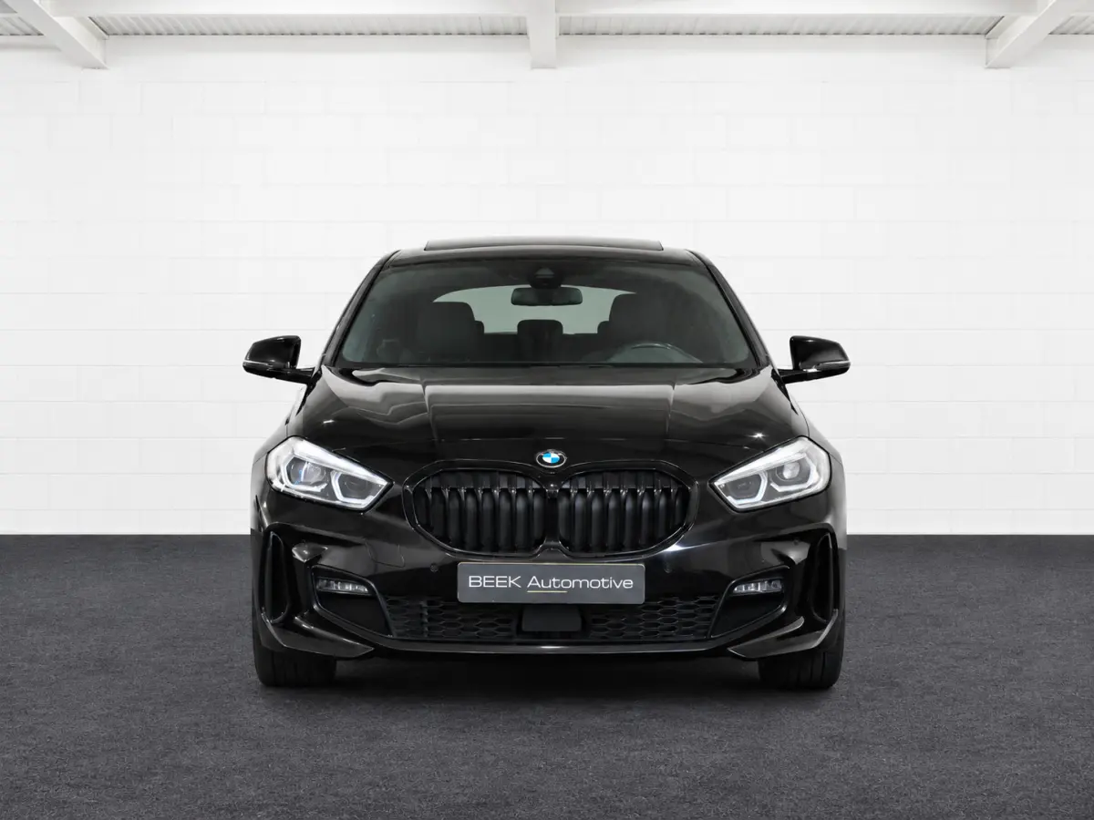 118i | M Sport | Panoramadak | Apple CarPlay |