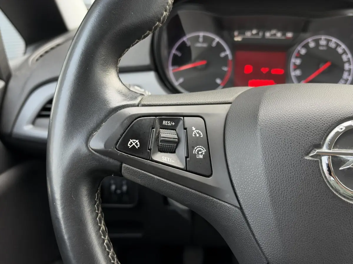 1.4 Innovation | Airco | Cruise | Lichtmetaal