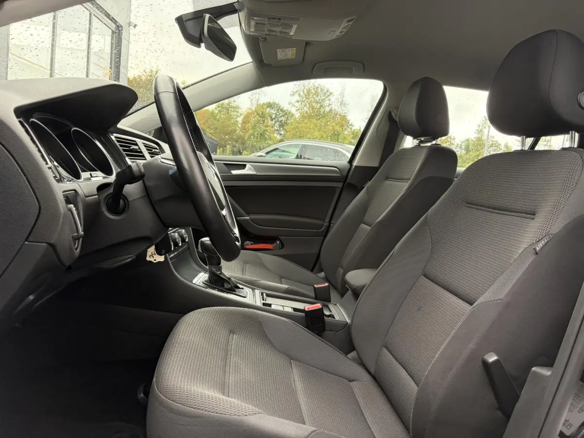 E-DITION ✓SOH 90.63%✓2e Eigenaar✓Carplay✓Navi✓Clima✓Cruise✓Pdc V+A✓Lm velgen✓136pk✓Recent beurt gehad✓Weinig Km✓Zeer Zuinig✓N.A.P✓Apk tot 05-2028