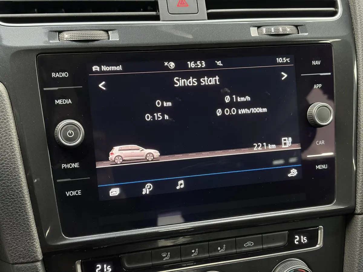 E-DITION ✓SOH 90.63%✓2e Eigenaar✓Carplay✓Navi✓Clima✓Cruise✓Pdc V+A✓Lm velgen✓136pk✓Recent beurt gehad✓Weinig Km✓Zeer Zuinig✓N.A.P✓Apk tot 05-2028