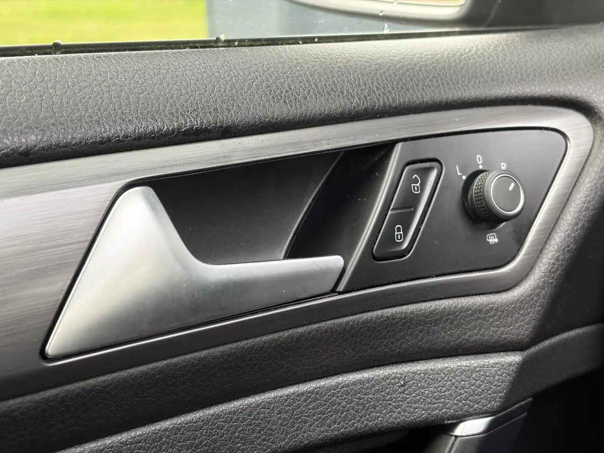 E-DITION ✓SOH 90.63%✓2e Eigenaar✓Carplay✓Navi✓Clima✓Cruise✓Pdc V+A✓Lm velgen✓136pk✓Recent beurt gehad✓Weinig Km✓Zeer Zuinig✓N.A.P✓Apk tot 05-2028
