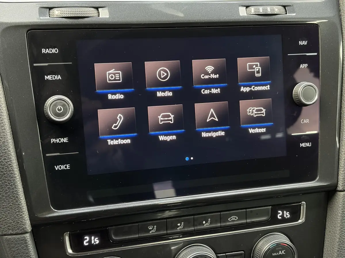 E-DITION ✓SOH 90.63%✓2e Eigenaar✓Carplay✓Navi✓Clima✓Cruise✓Pdc V+A✓Lm velgen✓136pk✓Recent beurt gehad✓Weinig Km✓Zeer Zuinig✓N.A.P✓Apk tot 05-2028