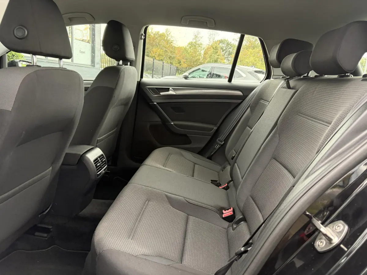 E-DITION ✓SOH 90.63%✓2e Eigenaar✓Carplay✓Navi✓Clima✓Cruise✓Pdc V+A✓Lm velgen✓136pk✓Recent beurt gehad✓Weinig Km✓Zeer Zuinig✓N.A.P✓Apk tot 05-2028