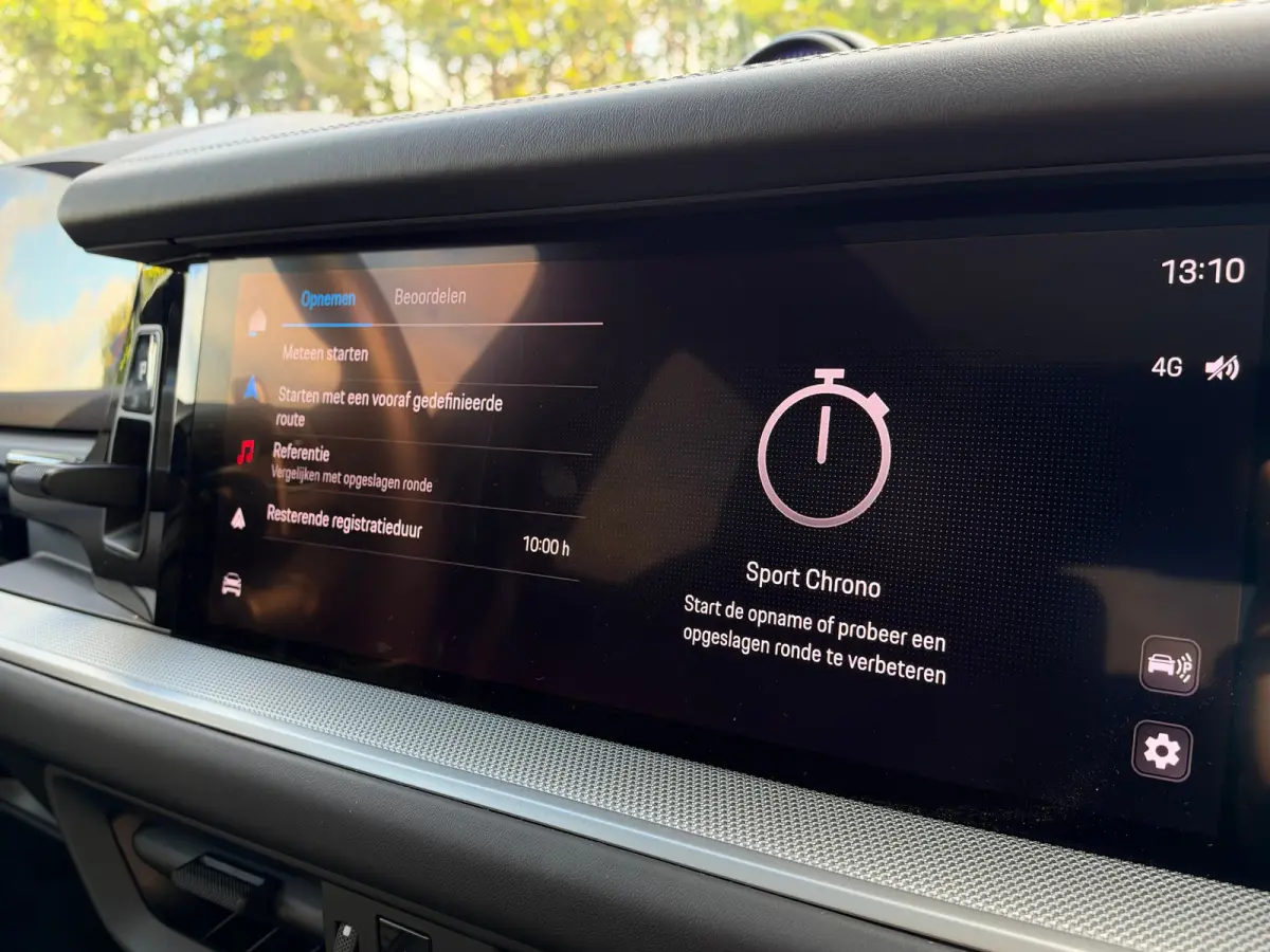 3.0 E-Hybrid | Sportdesign | Passenger Display | 4-Wielsturing | Softclose | Innodrive | Trekhaak | 18-Voudig | Sportuitlaat | HD-Matrix | Head-up | Bose | Sportchrono |