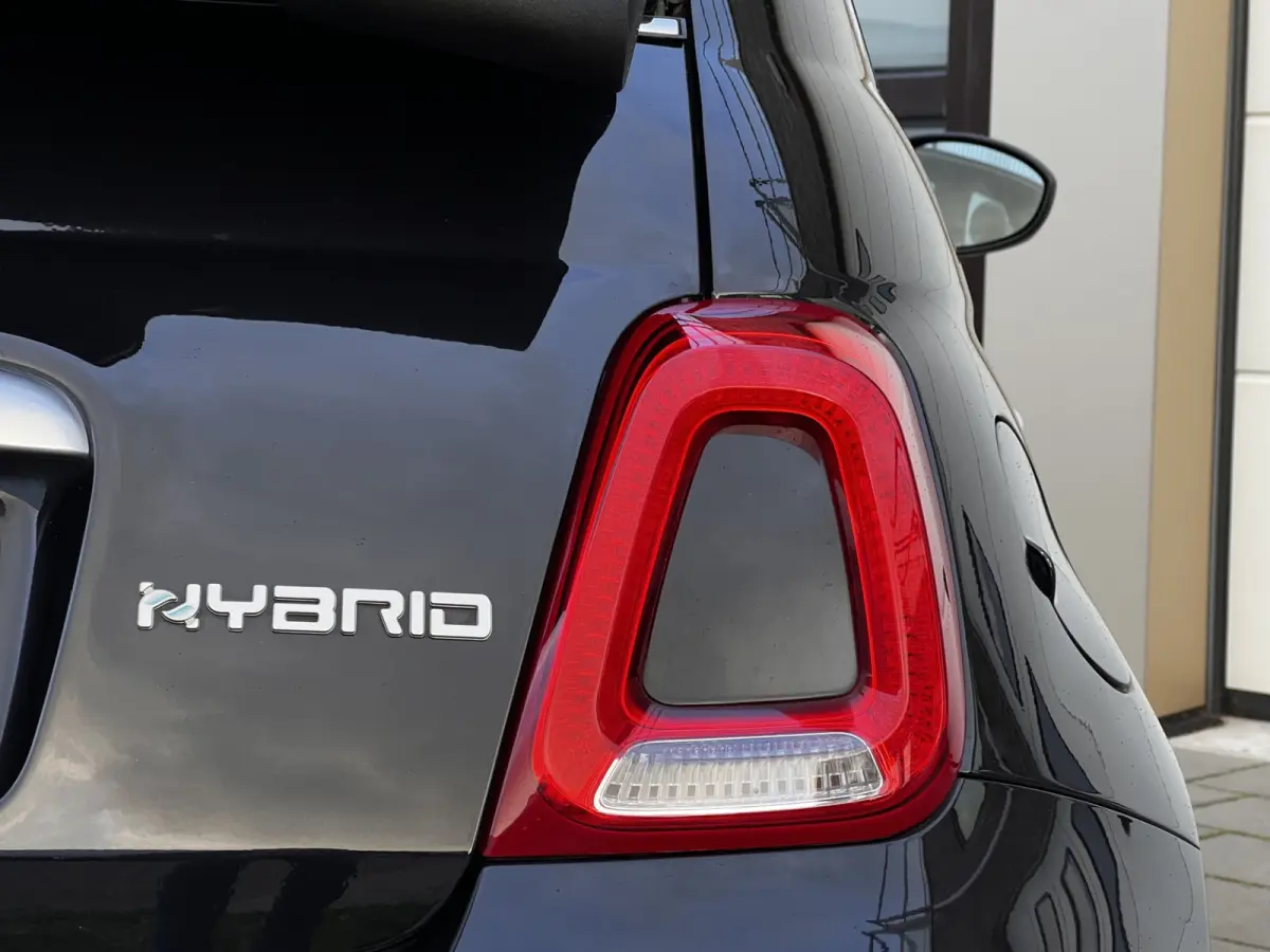 1.0 Hybrid Rockstar Cabrio | Sport Pakket | CarPlay | Climate | 16" LM Velgen | Leder Sport Int | Orig Nederlands | Navigatie | 1 Eigenaar!