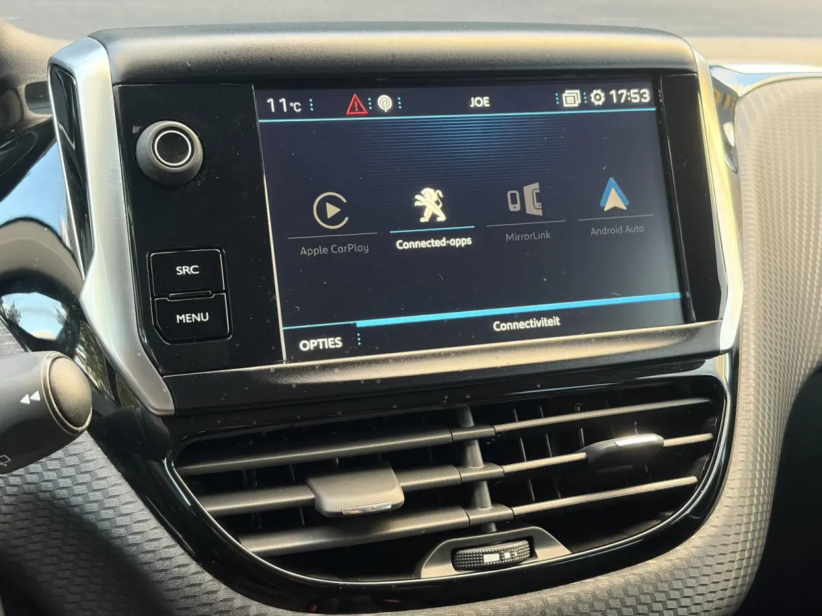 1.2 PureTech Allure ✓Camera✓Navi✓Carplay✓Halfleder✓110pk✓Dealer Onderhouden✓Clima✓Cruise✓Pdc✓Lm velgen✓Automaat✓N.A.P✓Apk tot 03-2027
