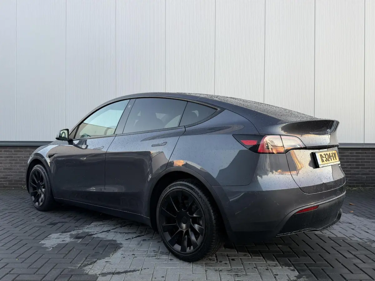 Long Range AWD 75 kWh
