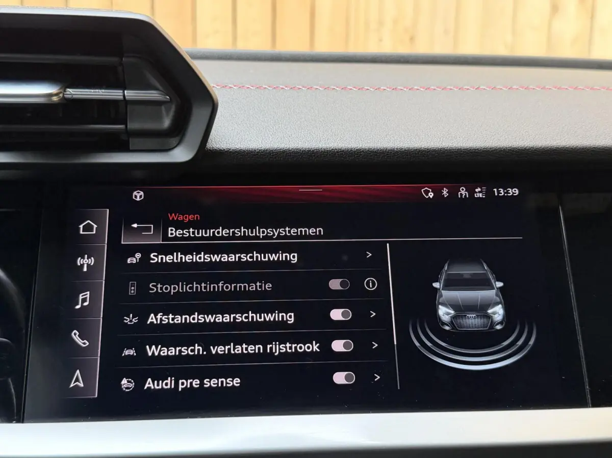 45 TFSI e S edition Competition SoH 93,33% | Apple CarPlay/Android Auto | Cruise & climate control | Lichtmetalen velgen | Leren bekleding | Navigatiesysteem | Parkeersensoren achter | Stoel