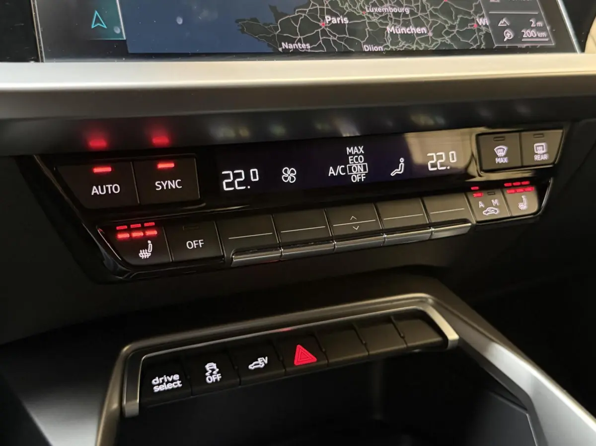 45 TFSI e S edition Competition SoH 93,33% | Apple CarPlay/Android Auto | Cruise & climate control | Lichtmetalen velgen | Leren bekleding | Navigatiesysteem | Parkeersensoren achter | Stoel