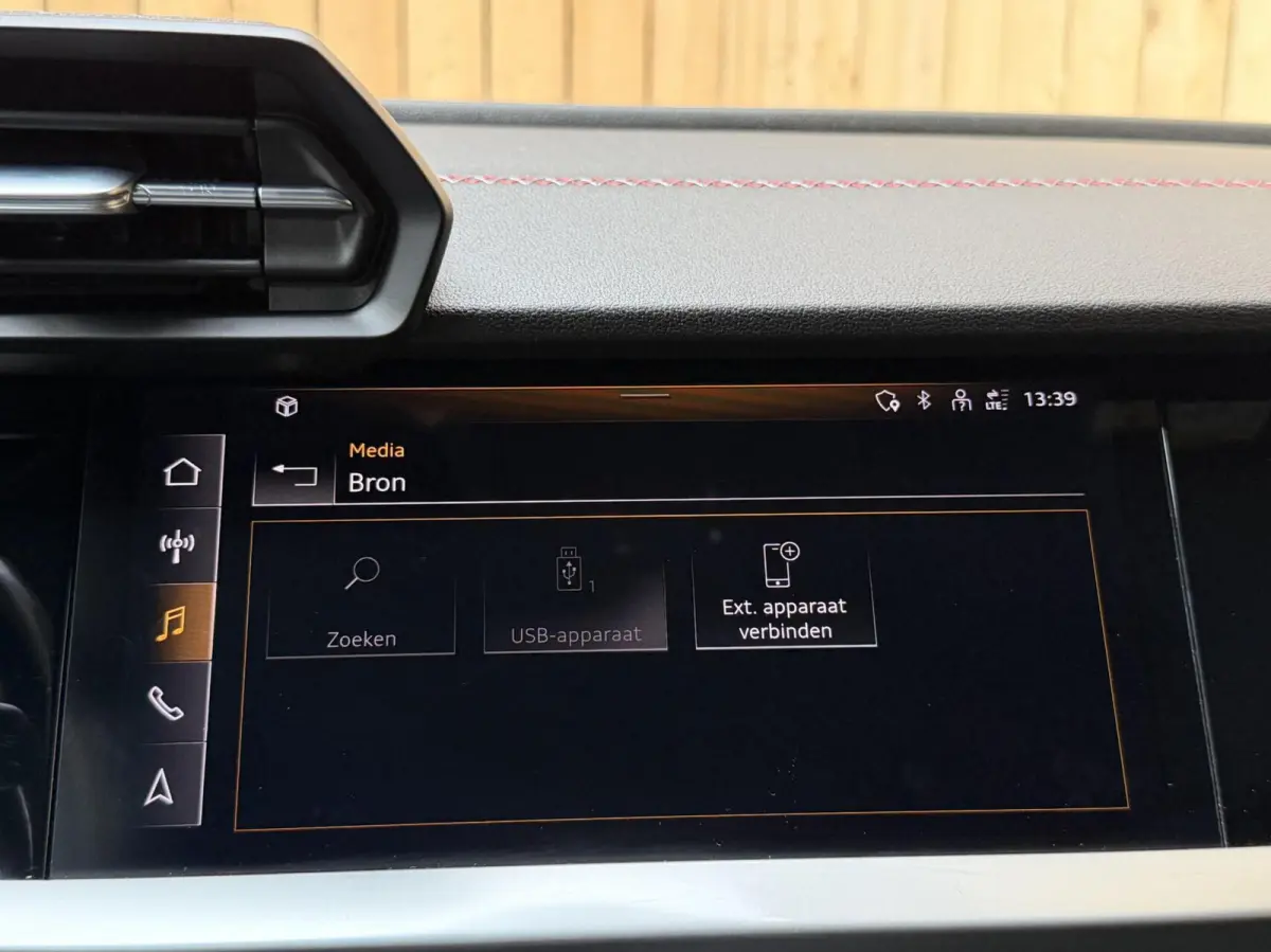 45 TFSI e S edition Competition SoH 93,33% | Apple CarPlay/Android Auto | Cruise & climate control | Lichtmetalen velgen | Leren bekleding | Navigatiesysteem | Parkeersensoren achter | Stoel