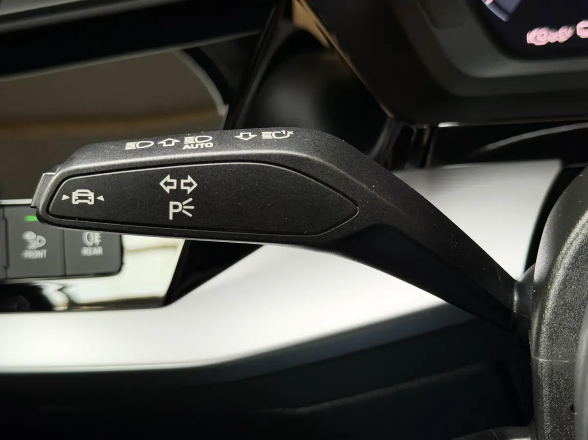 45 TFSI e S edition Competition SoH 93,33% | Apple CarPlay/Android Auto | Cruise & climate control | Lichtmetalen velgen | Leren bekleding | Navigatiesysteem | Parkeersensoren achter | Stoel