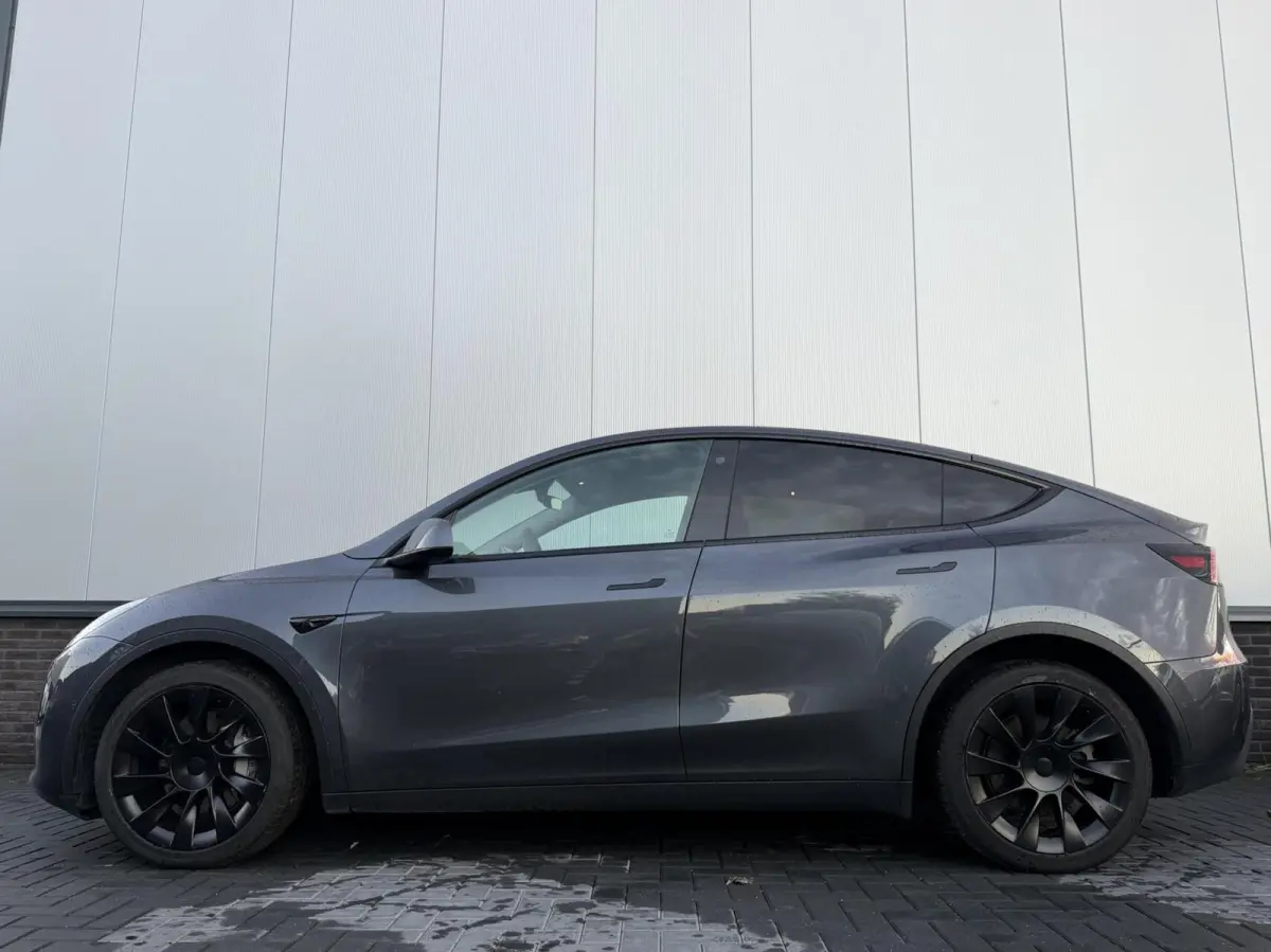 Long Range AWD 75 kWh