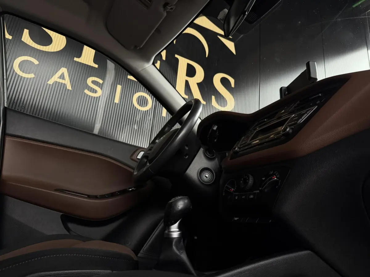 1.2 HP i-Motion|Airco|Isofix|Cruise|NAP|