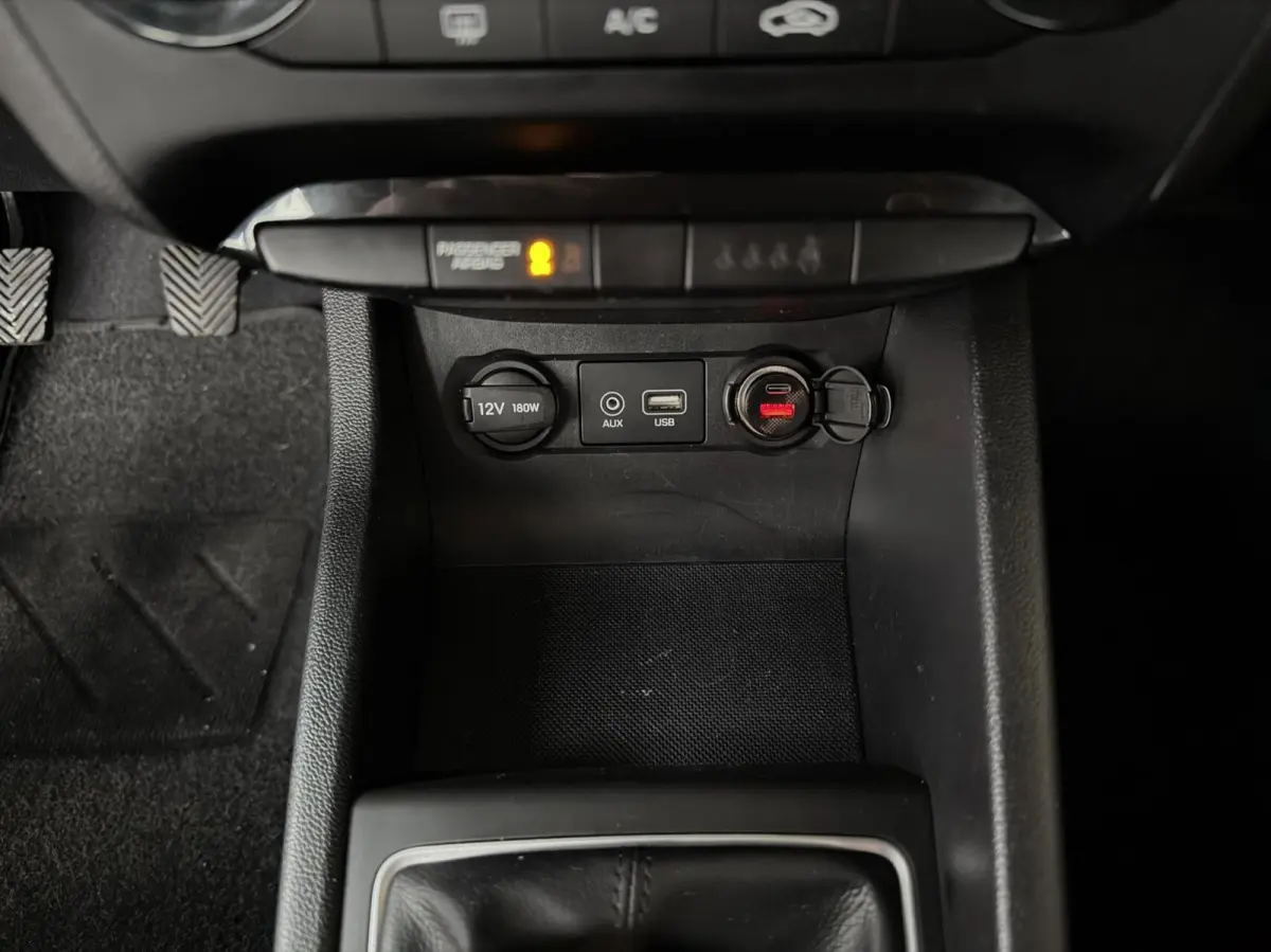 1.2 HP i-Motion|Airco|Isofix|Cruise|NAP|