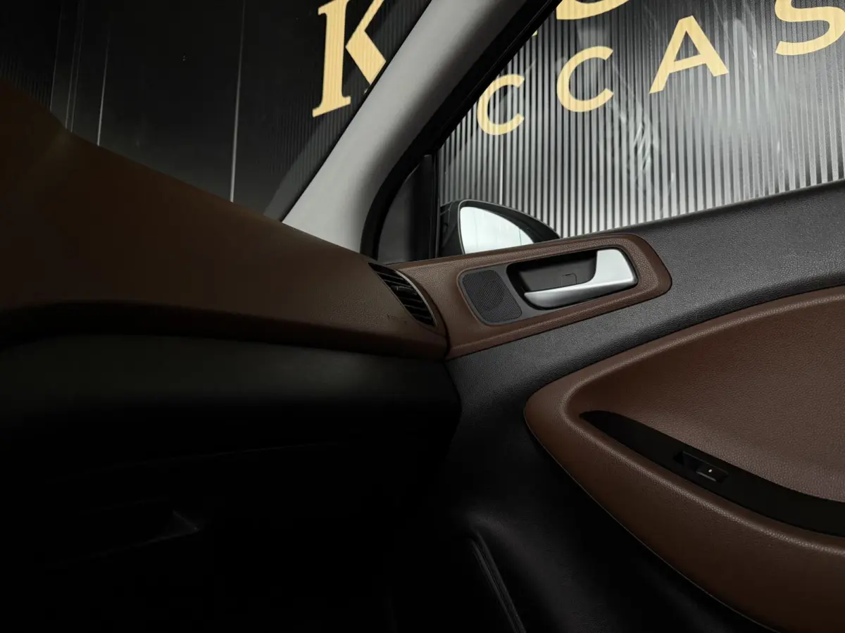 1.2 HP i-Motion|Airco|Isofix|Cruise|NAP|