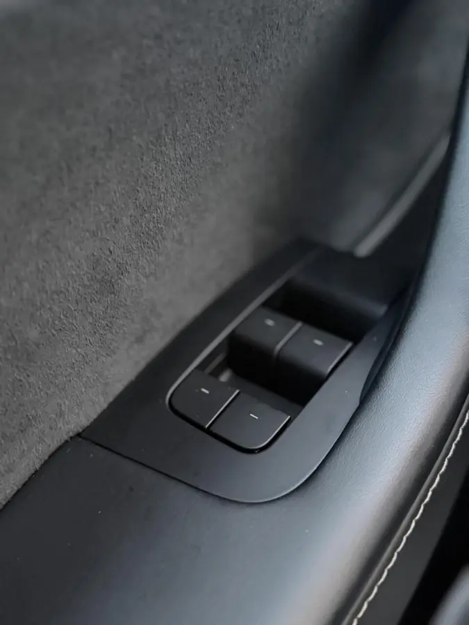 Long Range AWD 75 kWh