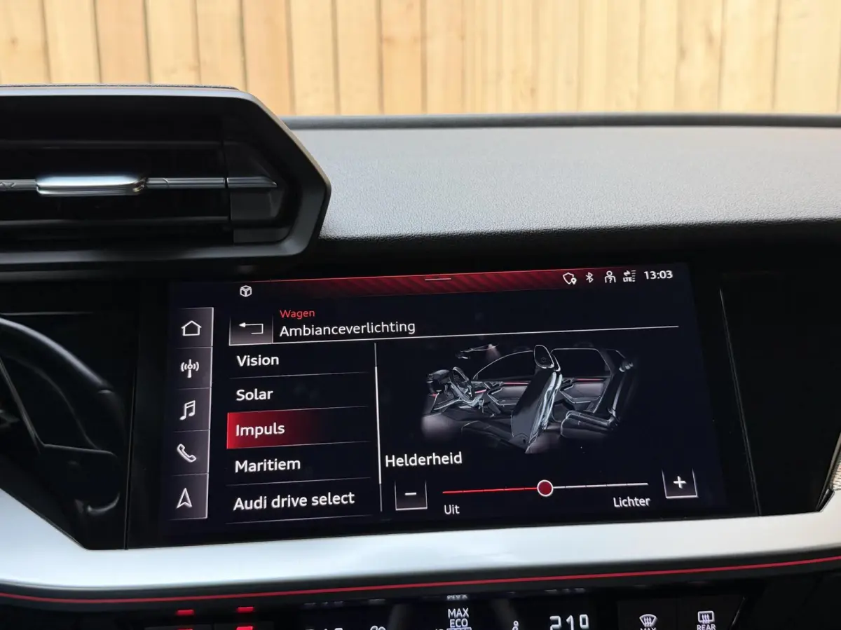 40 TFSI e Advanced edition SoH 97,6% | Apple CarPlay/Android Auto | Cruise & climate control | LED verlichting | Navigatiesysteem | Sfeerverlichting | Sportstoelen | Parkeersensoren achter |